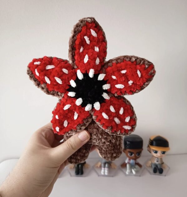 Producto amigurumi demogorgon