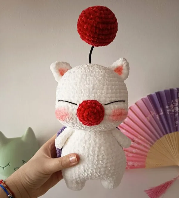 peluche fantasy hecho a mano Producto moguri adorable