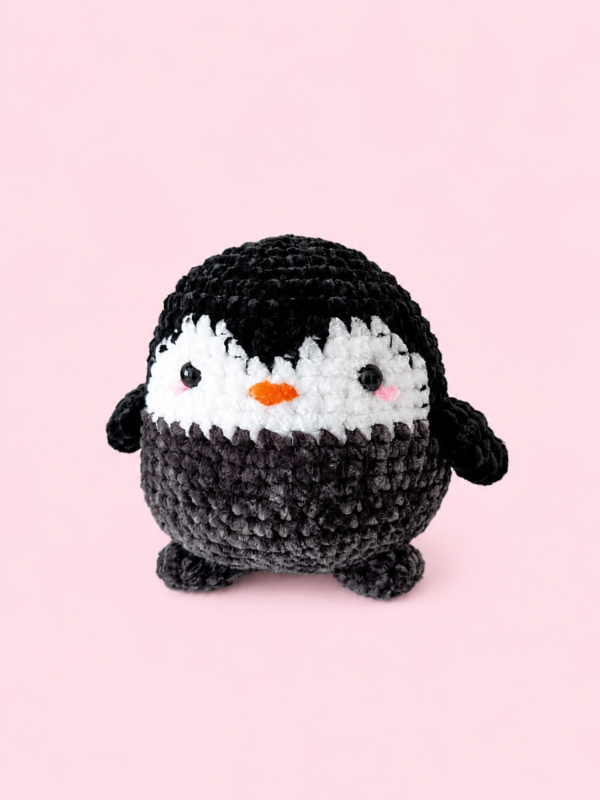 Animal artesanal peluche adorable mascota sensorial Portada producto Pingüino hecho a mano de amigurumi