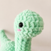 Detalle de producto, dinosaurio cuellilargo adorable