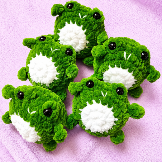 producto mini rana kawaii antiestrés crochet