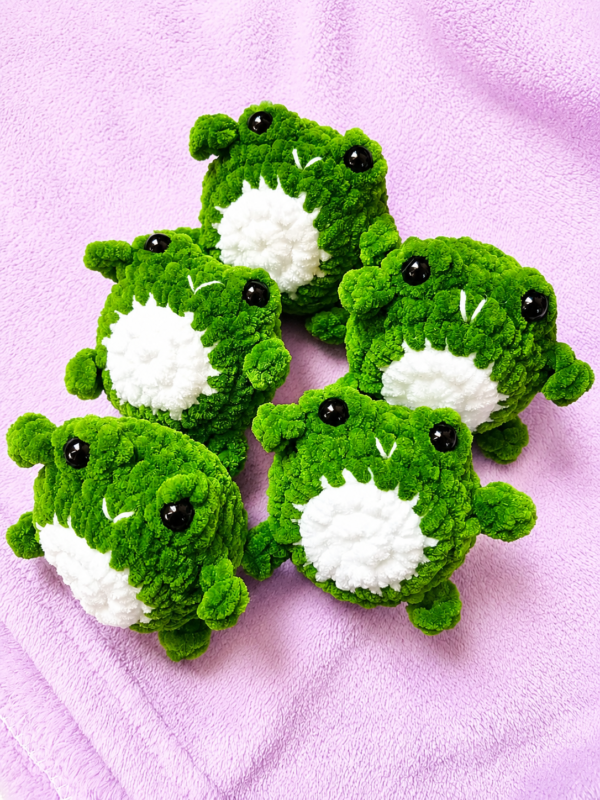amigurumi ranita hecho a mano crochet producto mini rana kawaii antiestrés crochet