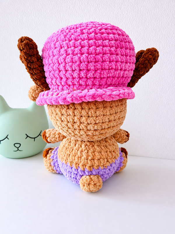 crochet handmade chopper plushie imagen de producto vista trasera chopper
